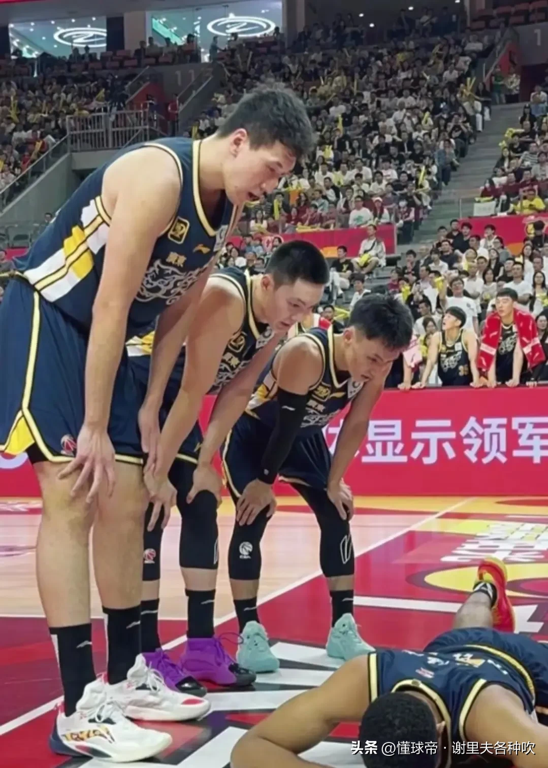 威尼斯人平台 -社区盾冲刺阶段再迎强敌，广东宏远刷新队史纪录，主帅态度——气氛紧张，临场指挥获称赞的简单介绍