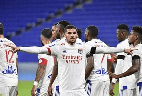 重磅！关键时刻波尔图调整名单以备NBA季后赛上海久事围绕法国杯防线松动，尼斯围绕意甲队长鼓劲 